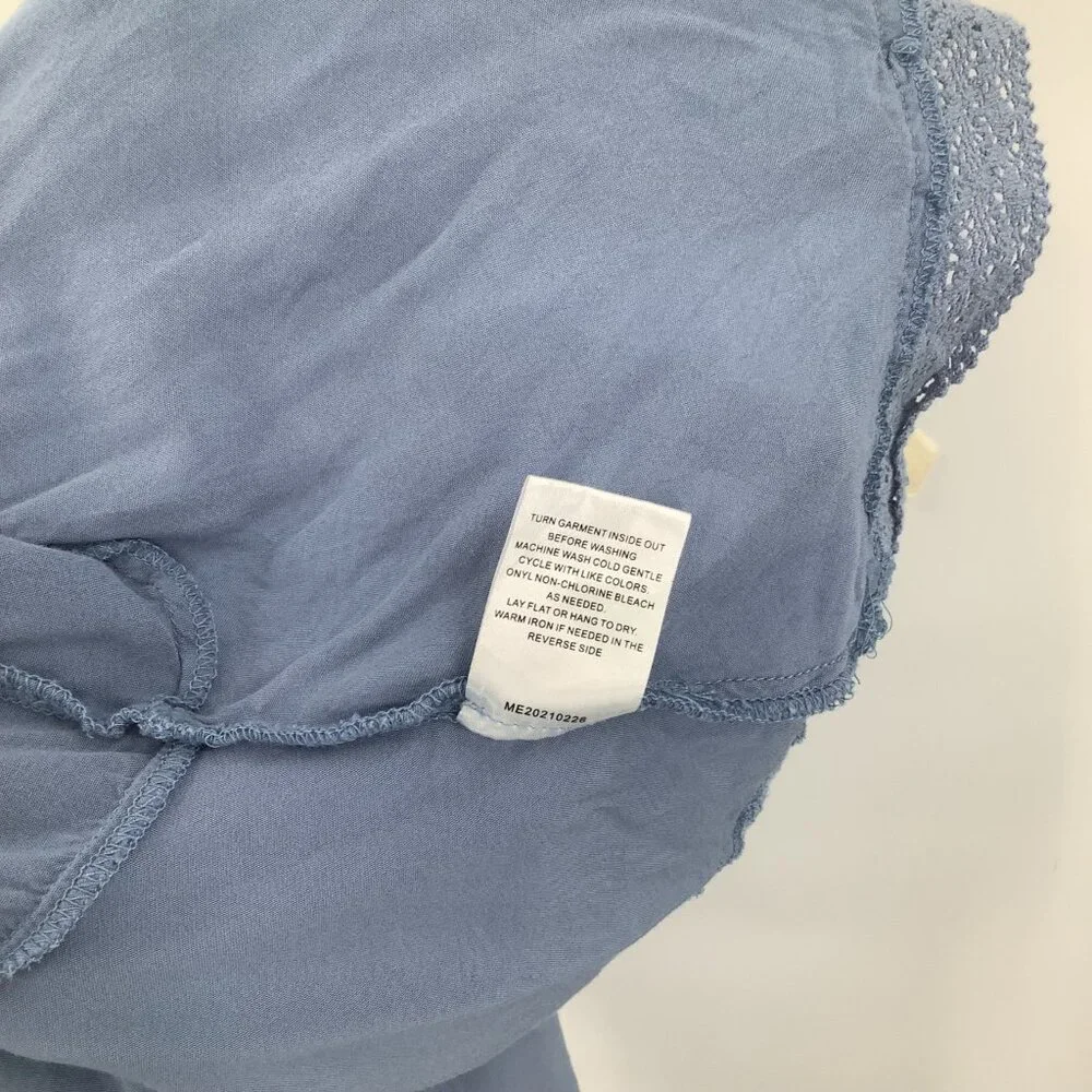 Grace + Karma Women's Blue Lace Ruffle Blouse Top L Rayon Cotton - Picture 8 of 8